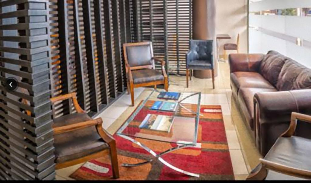 Hotel Gavina Express إكيكي المظهر الخارجي الصورة